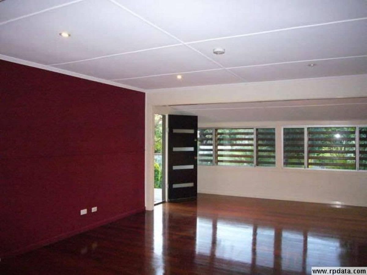38 Allan St, Southport, Southport - Thumbnail 4