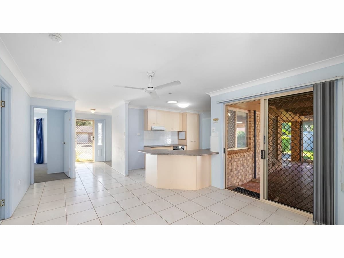 17 Aspect Drive, Victoria Point, Victoria Point - Thumbnail 2
