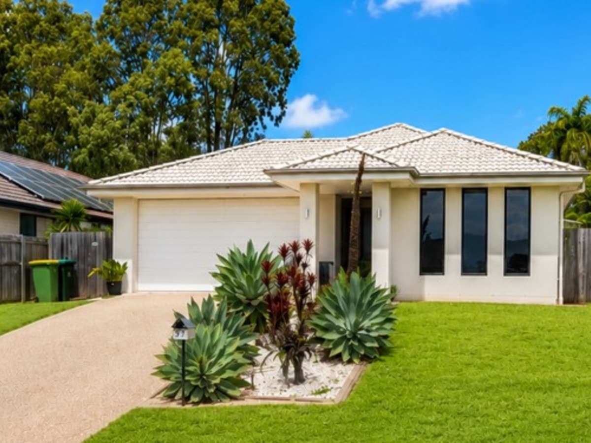 37 Piping Court, RACEVIEW QLD 4305, Raceview - Image 1