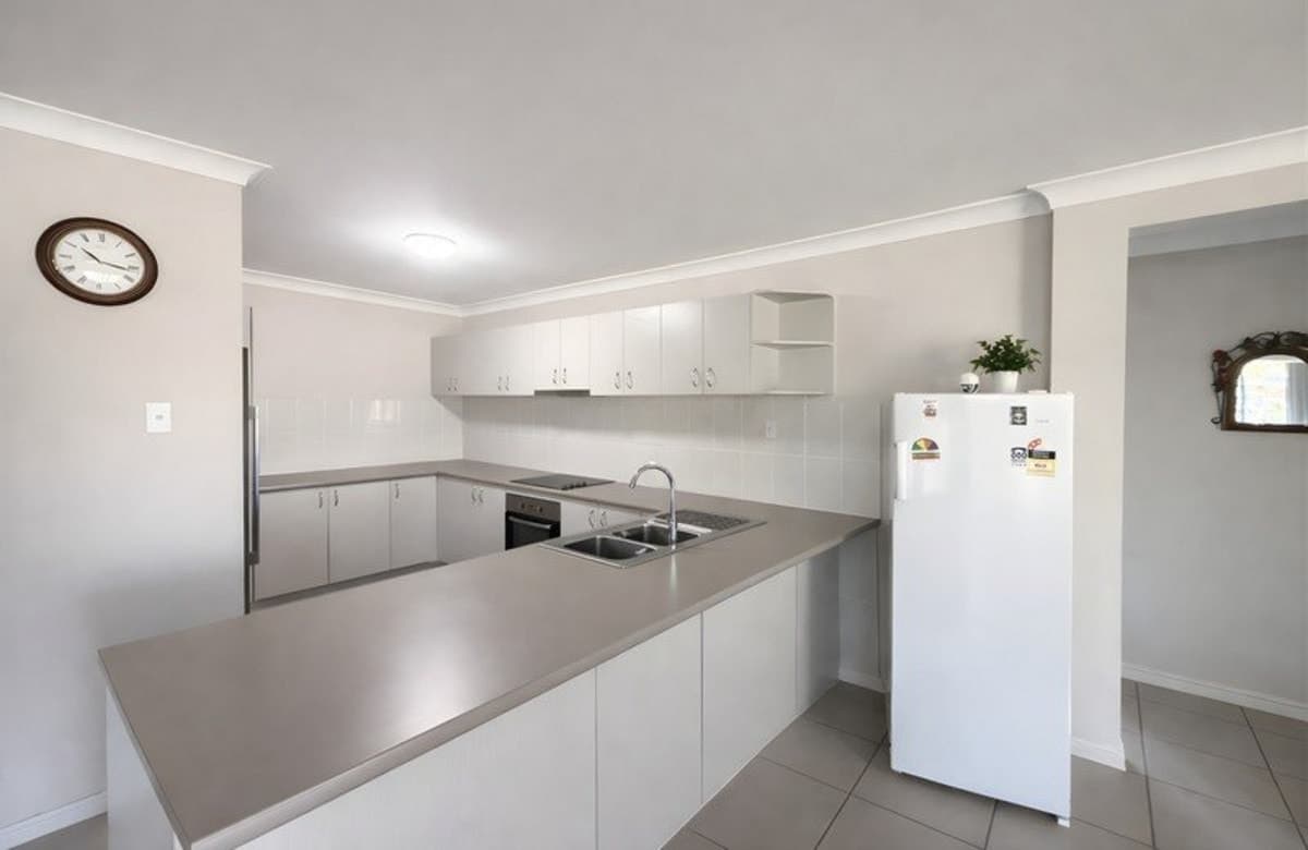 27 Walnut Crescent, Lowood QLD 4311, Lowood - Thumbnail 2