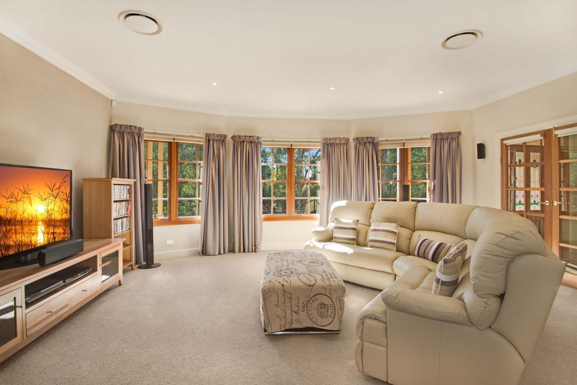 28 Balfour Avenue Beaumont Hills NSW, Beaumont Hills - Thumbnail 2