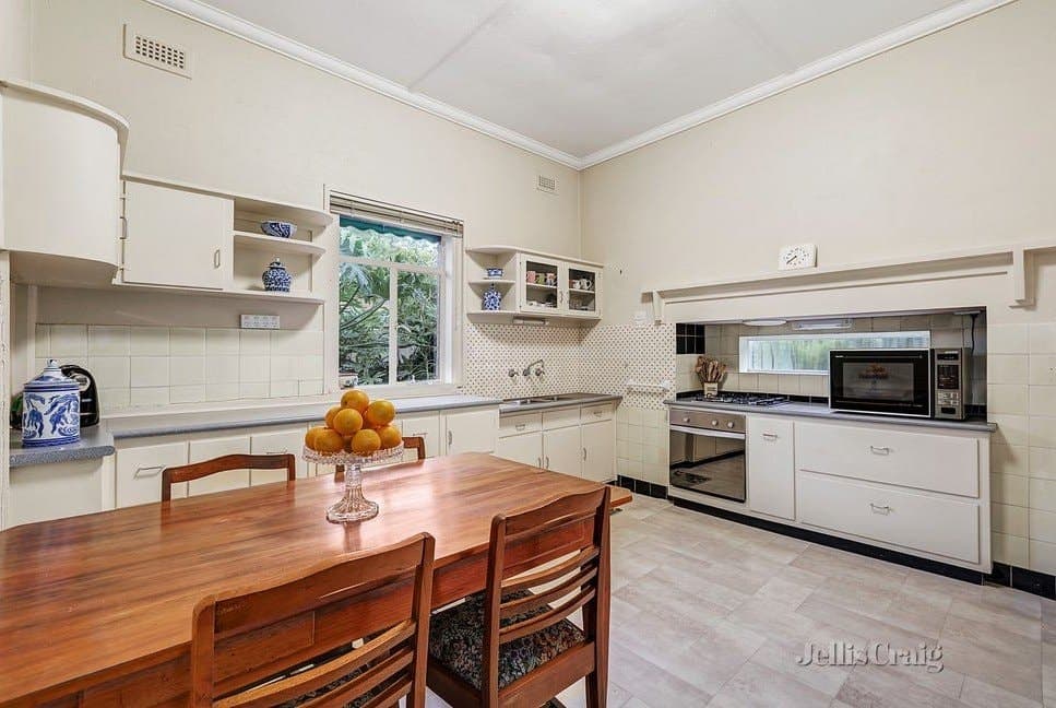 734 Whitehorse Road, Mont Albert, Mont Albert - Thumbnail 5