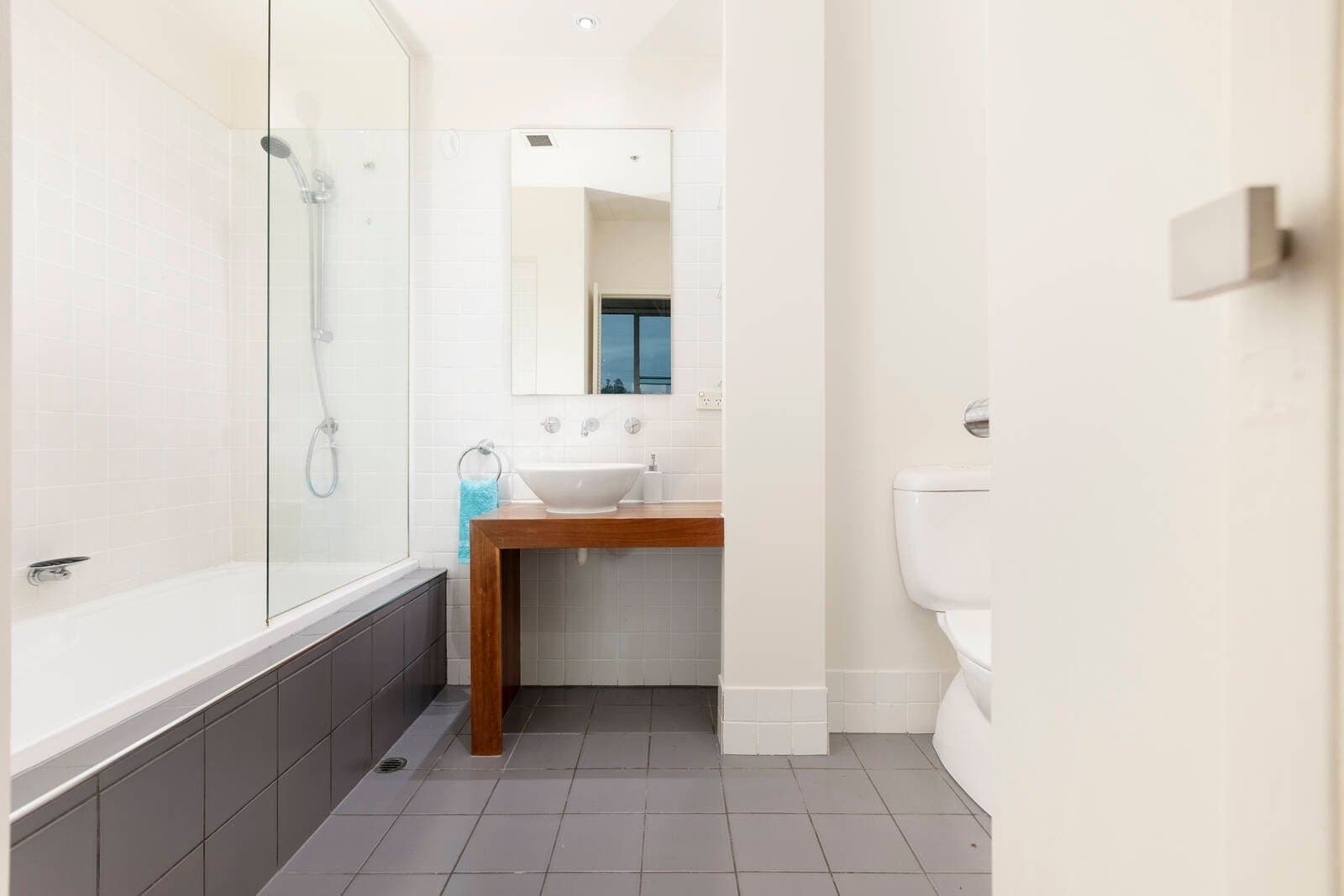 308/166 Wellington Parade, East Melbourne, East Melbourne - Thumbnail 8