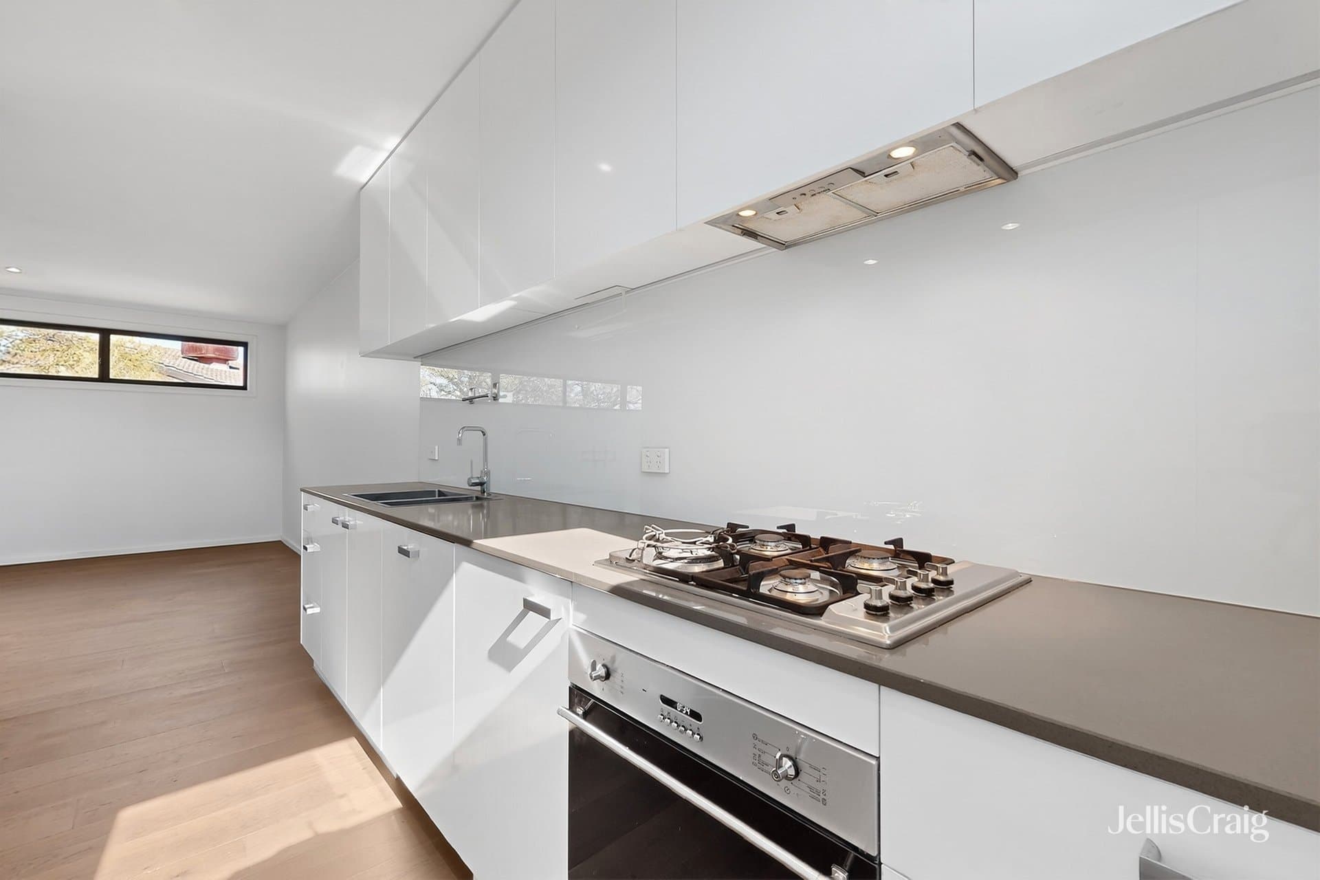 7/1317A Nepean Highway, Cheltenham, Cheltenham - Thumbnail 3