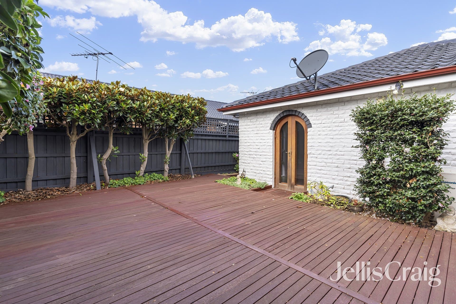 2/18 Florence Street, Mentone, Mentone - Image 1