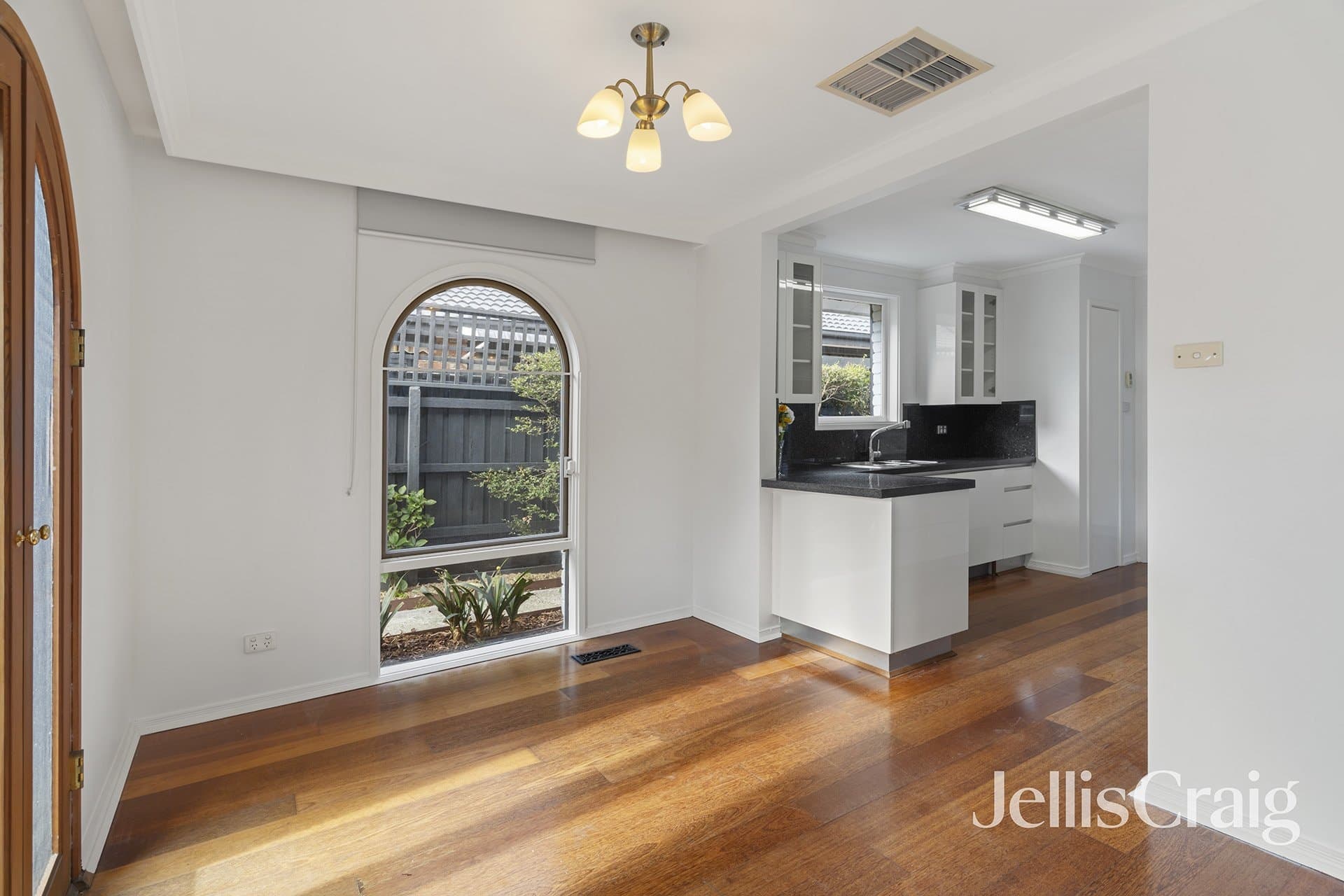 2/18 Florence Street, Mentone, Mentone - Thumbnail 4