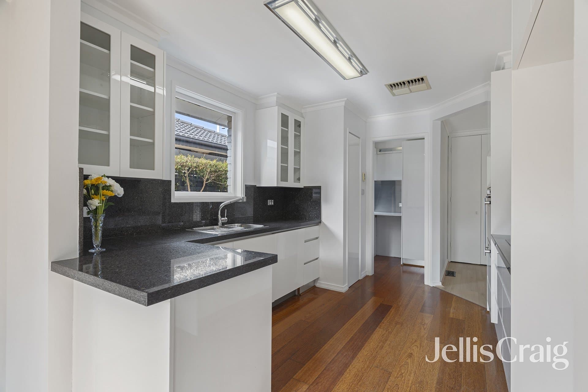 2/18 Florence Street, Mentone, Mentone - Thumbnail 5