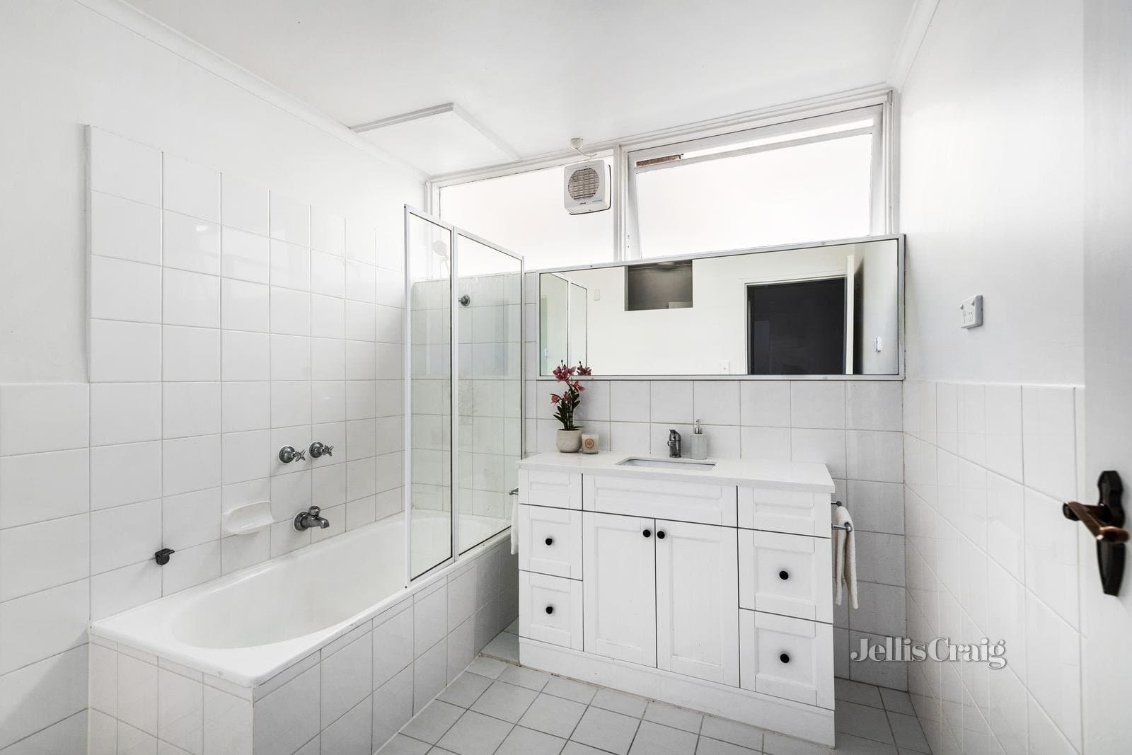 2/11 Rockley Road, South Yarra, South Yarra - Image 1