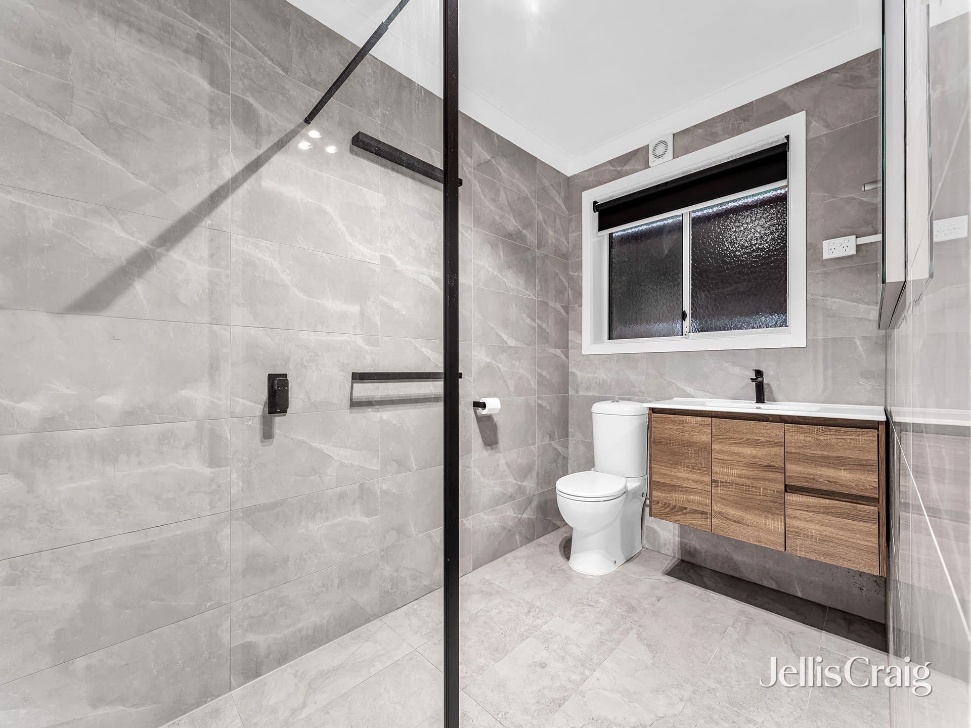 2/215 High Street Road, Ashwood, Ashwood - Thumbnail 6