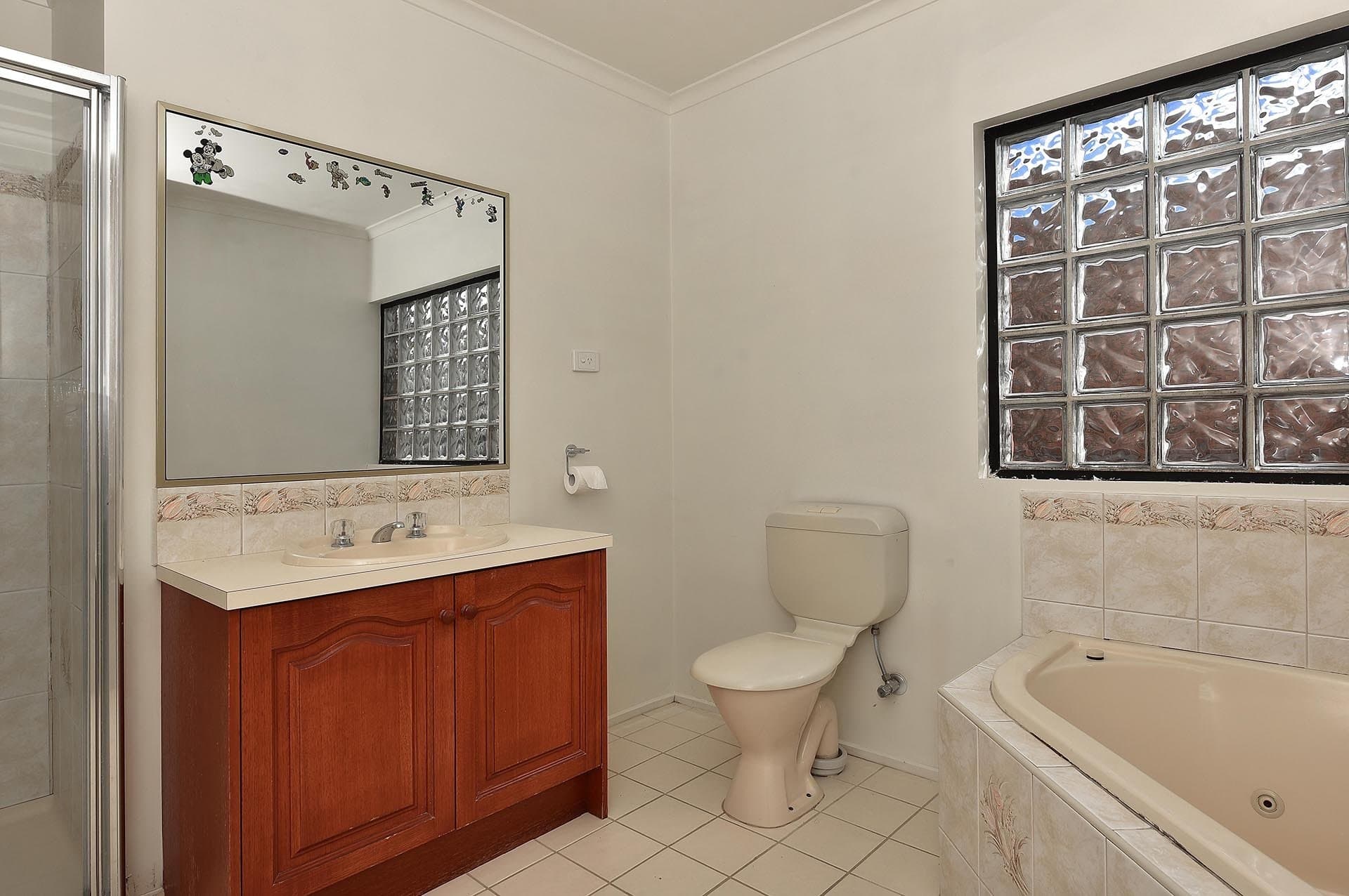 37 Halton Road, Dandenong North, Dandenong North - Thumbnail 6