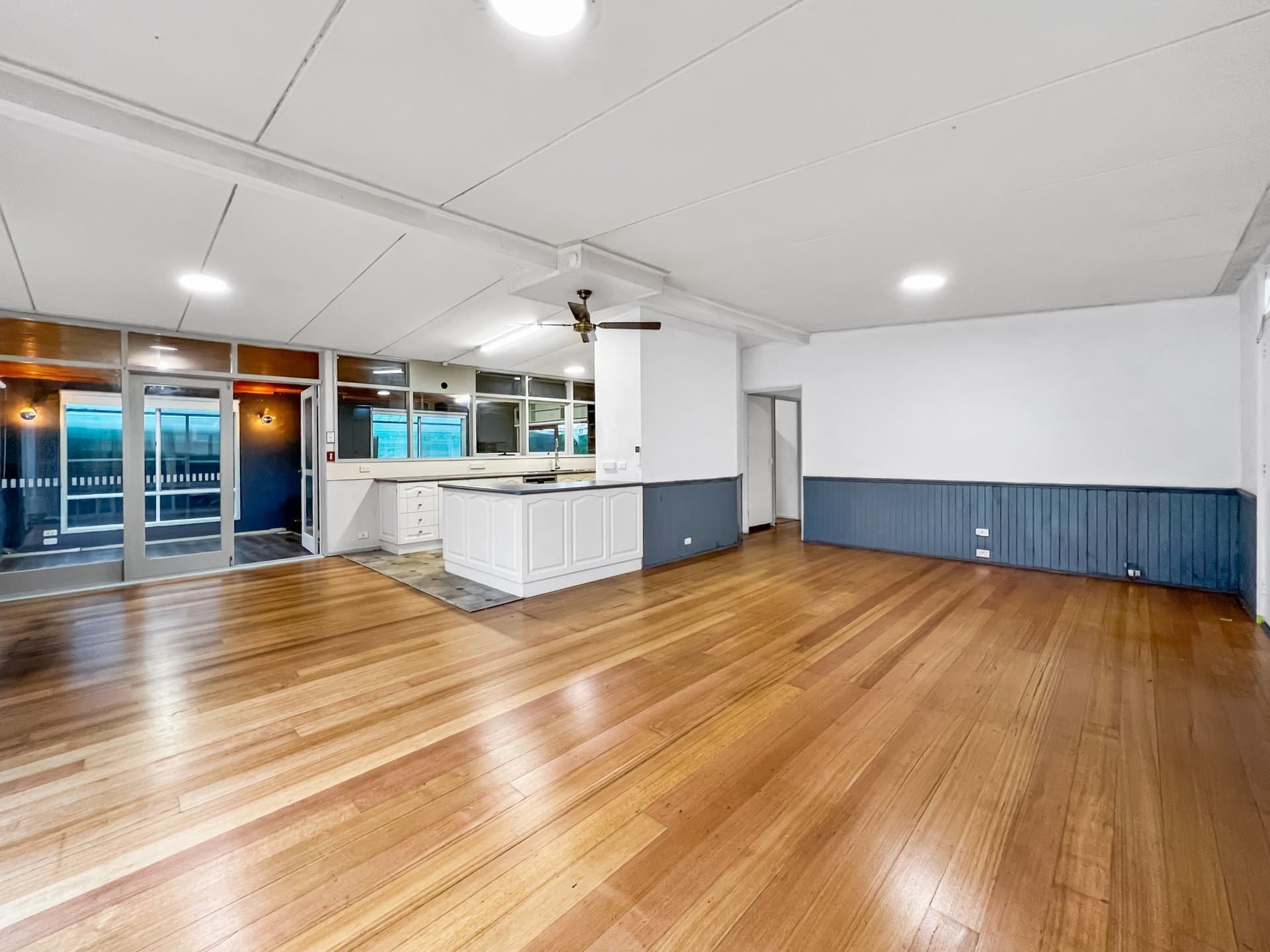 325 High Street, Belmont, Belmont - Thumbnail 2