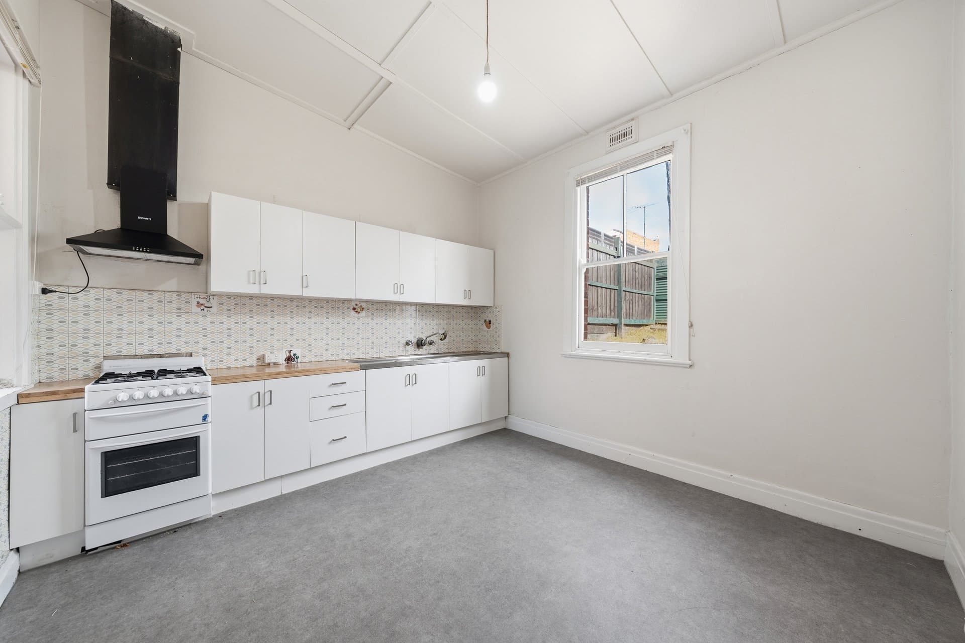100 Bellair Street, Kensington VIC 3031, Kensington - Thumbnail 4