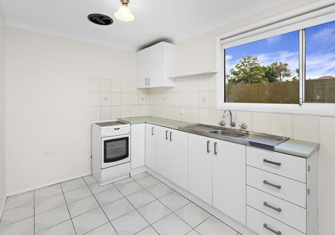 2/37 Kapooka Avenue, Dapto, NSW 2530, Dapto - Thumbnail 2
