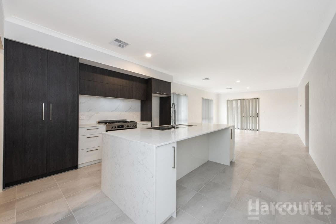 4 Stilwell Road, LAKELANDS, WA 6180, Lakelands - Thumbnail 4