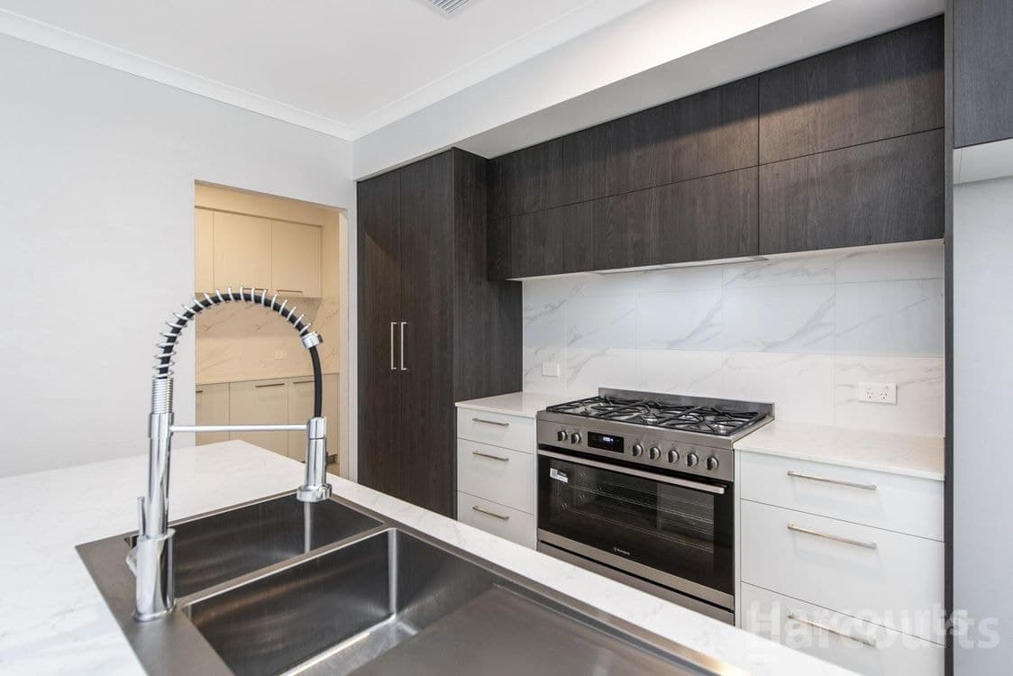 4 Stilwell Road, LAKELANDS, WA 6180, Lakelands - Thumbnail 6