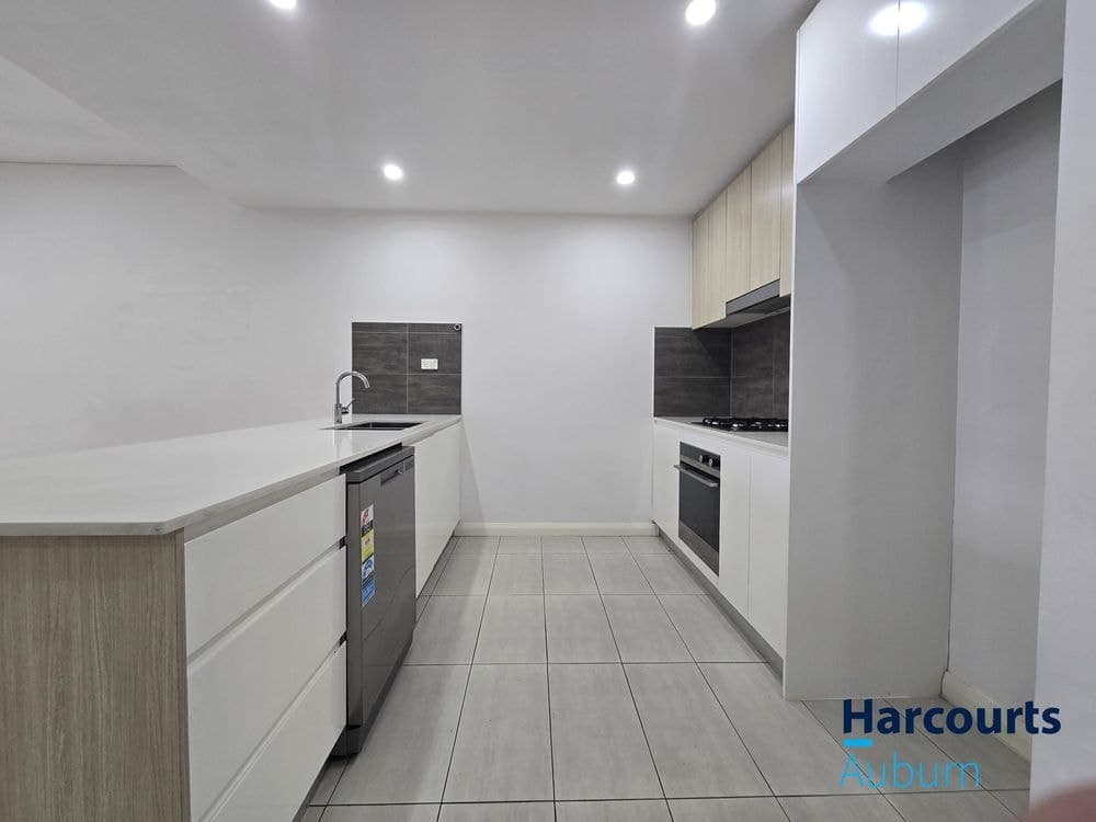 607/18 Harrow Road, AUBURN, NSW 2144, Auburn - Image 1