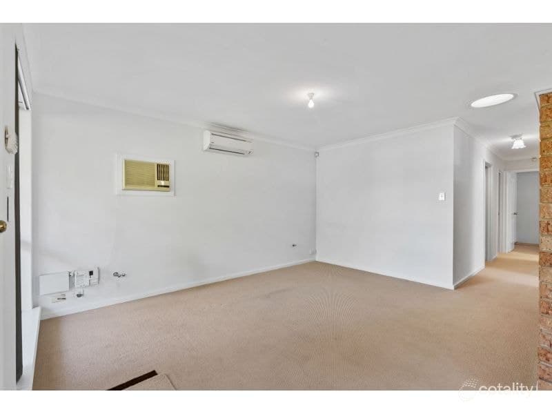 20B Pentland Crescent, DUDLEY PARK, WA 6210, Dudley Park - Thumbnail 2