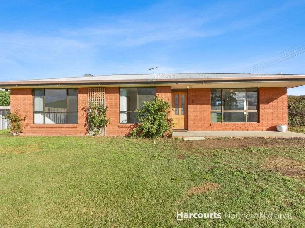 90 Esplanade, OATLANDS, TAS 7120, Oatlands - Thumbnail 2