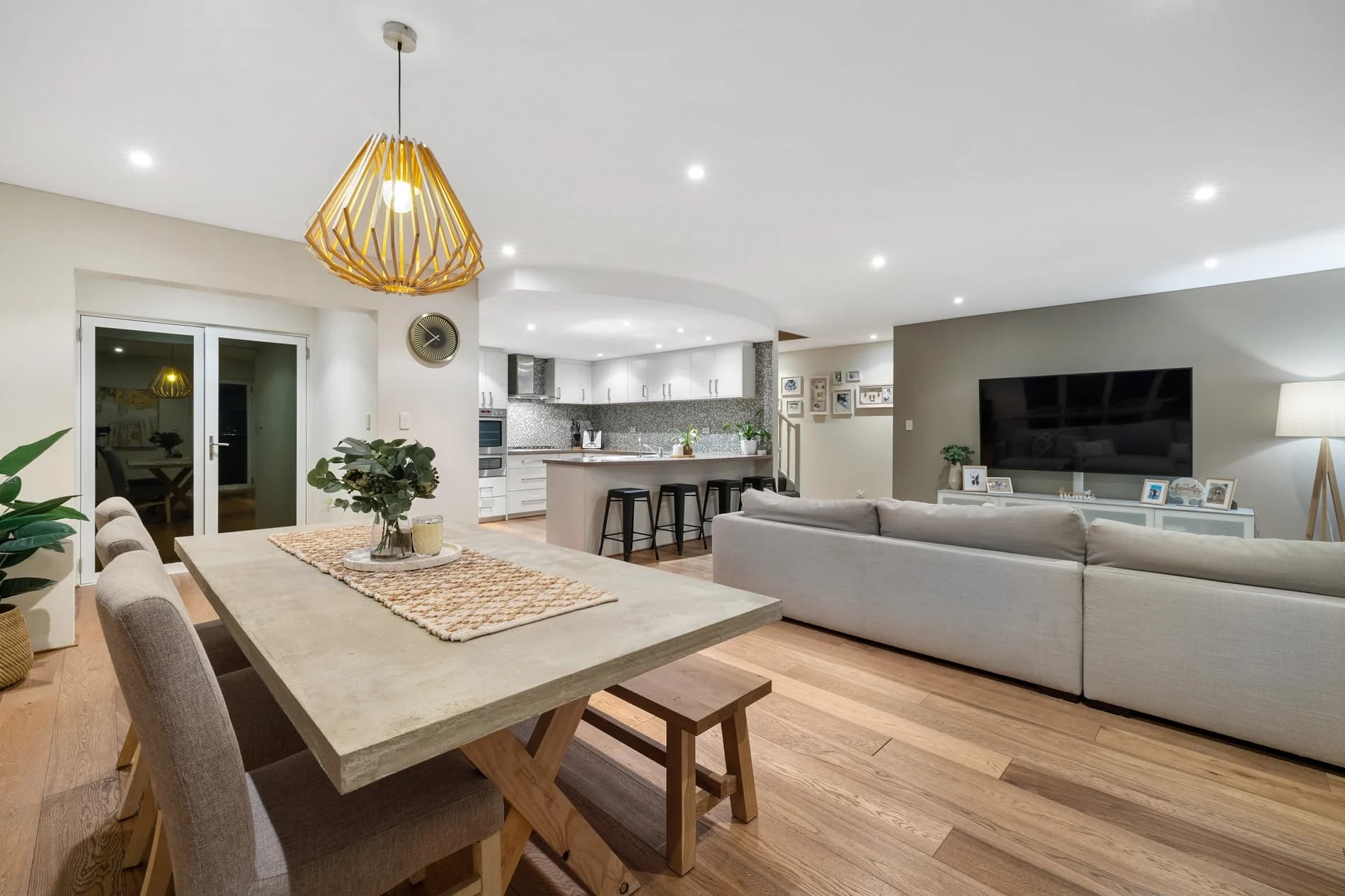 6/27 Falkirk Avenue, MAYLANDS WA 6051, Embleton - Thumbnail 2