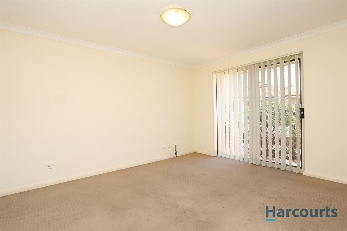 34/135 Challis Road, SEVILLE GROVE, WA 6112, Seville Grove - Thumbnail 2
