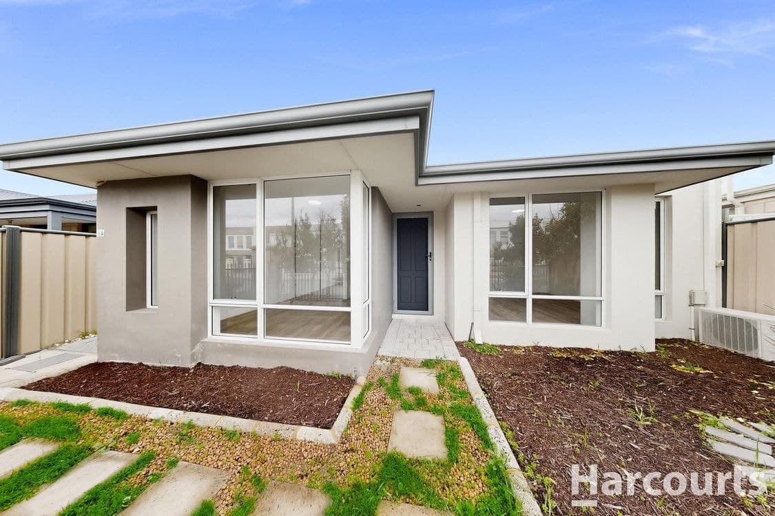 14 Wyperfeld Street, YANCHEP, WA 6035, Yanchep - Image 1