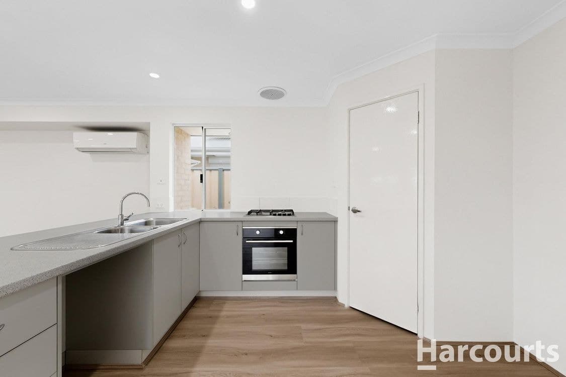 14 Wyperfeld Street, YANCHEP, WA 6035, Yanchep - Thumbnail 6