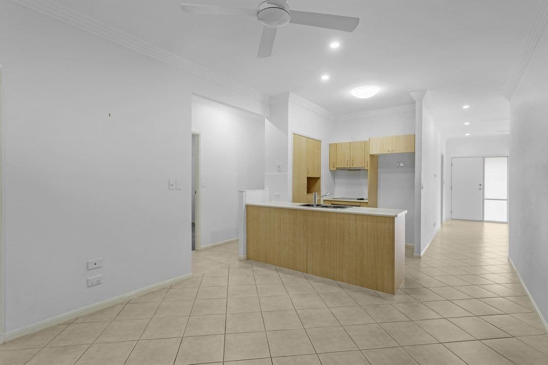 2/31 Majorca Crescent, Varsity Lakes, QLD 4227, Varsity Lakes - Thumbnail 4