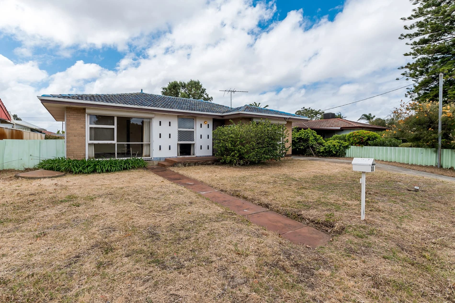 6/27 Falkirk Avenue, MAYLANDS WA 6051, Embleton - Image 1
