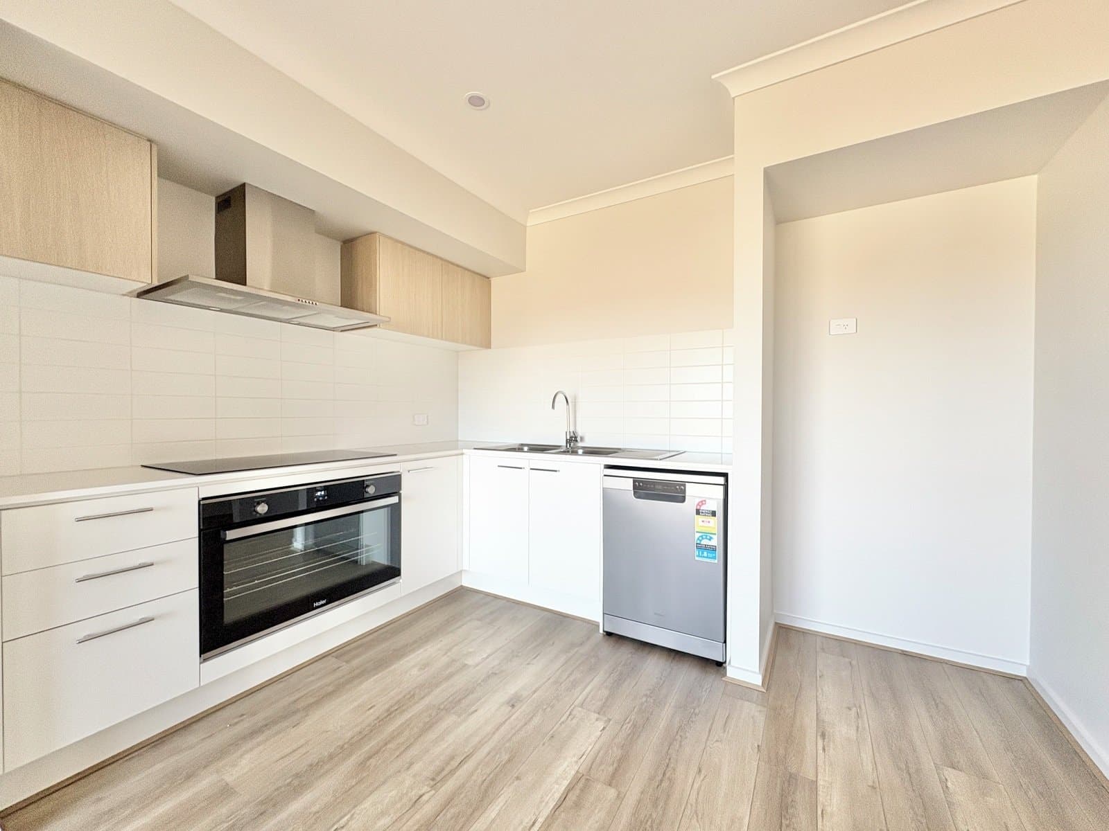 7 Pythais Way, Charlemont, Charlemont - Thumbnail 3
