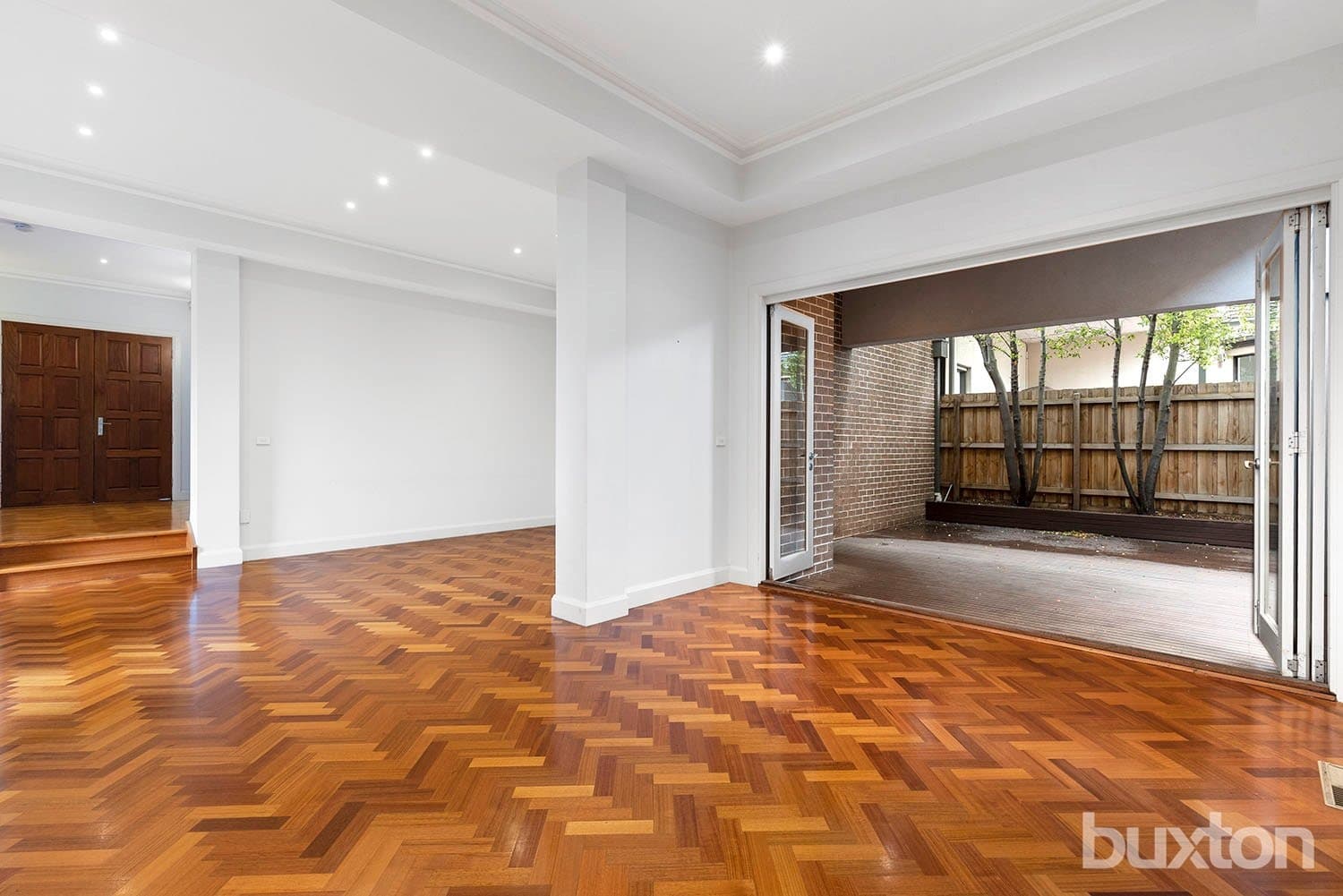 2 Leonard Street, HAMPTON EAST, Hampton East - Thumbnail 2