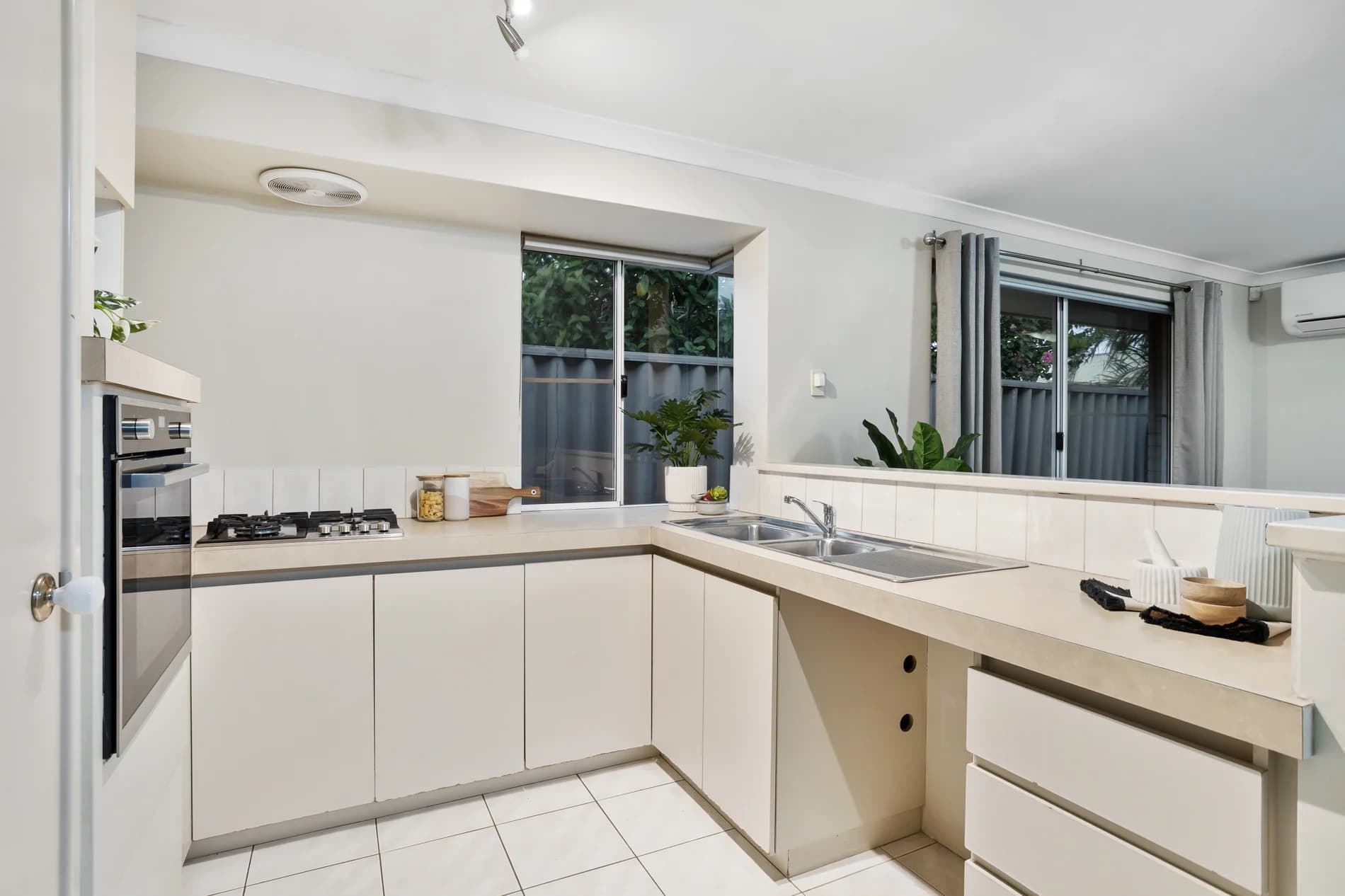 6/27 Falkirk Avenue, MAYLANDS WA 6051, Dianella - Thumbnail 5