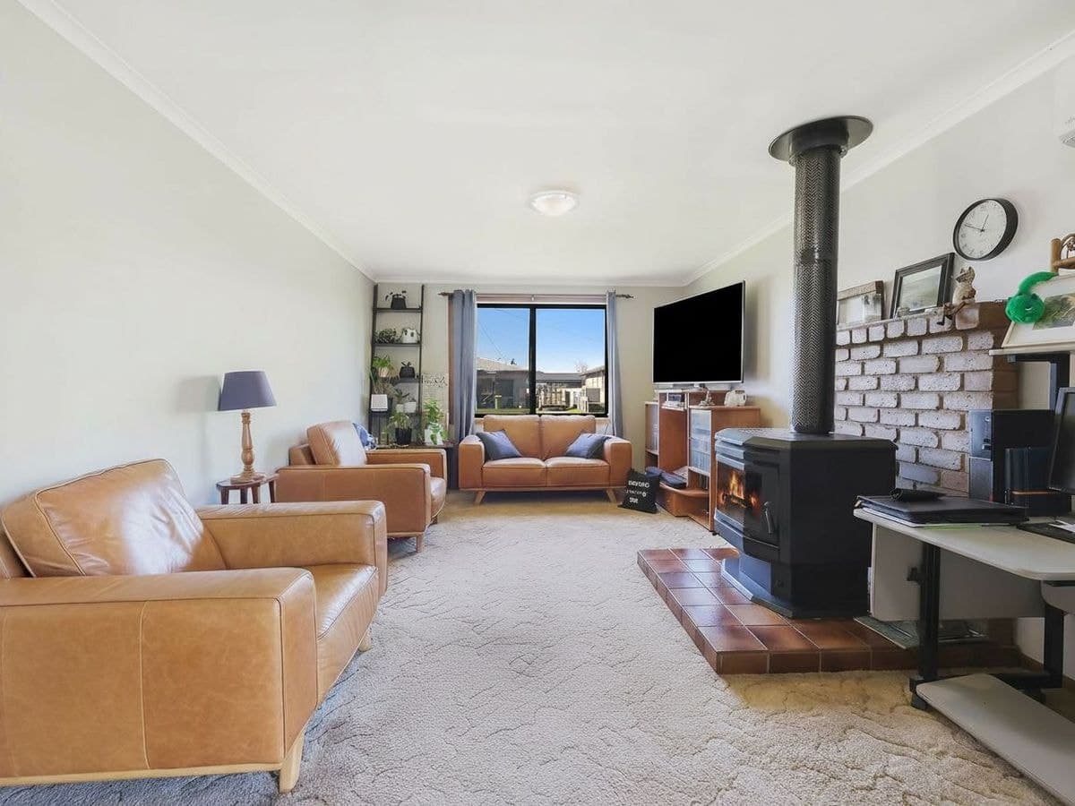9 & 11 Best Street, Heywood, VIC, Heywood - Thumbnail 7