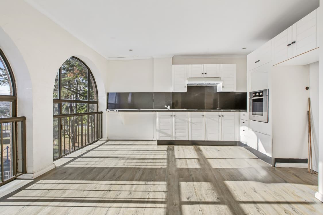 12/44 Watson Esplanade, SURFERS PARADISE, QLD 4217, Surfers Paradise - Thumbnail 2