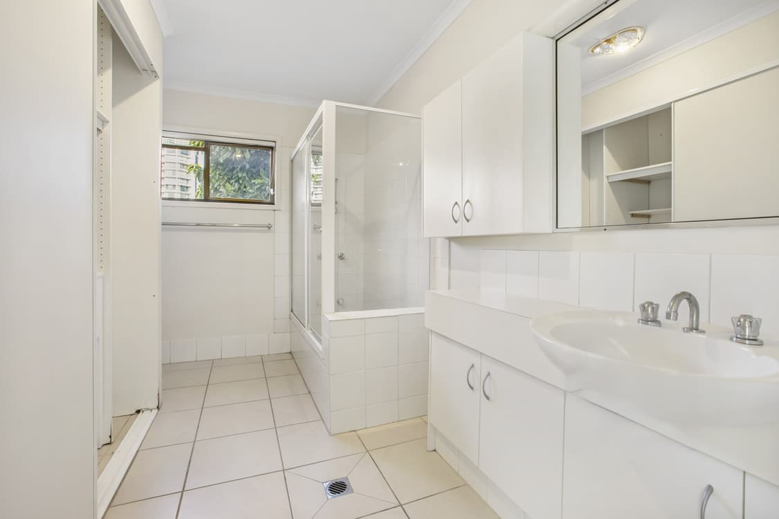 12/44 Watson Esplanade, SURFERS PARADISE, QLD 4217, Surfers Paradise - Thumbnail 7
