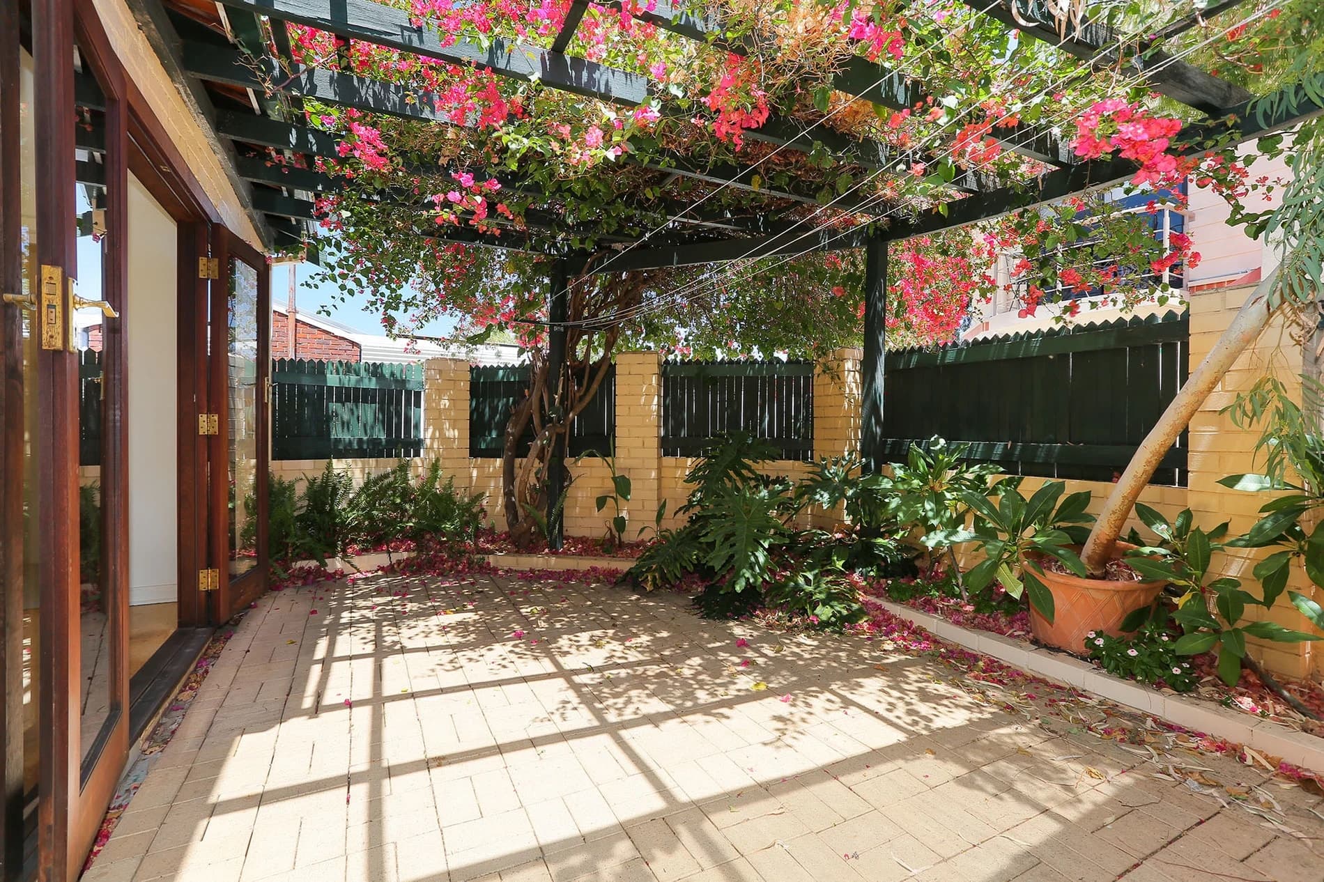 6/27 Falkirk Avenue, MAYLANDS WA 6051, Inglewood - Image 1