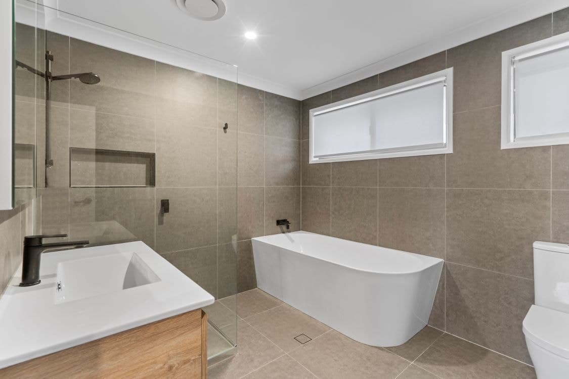 19 Kinbrace Street, FERNY GROVE, QLD 4055, Ferny Grove - Thumbnail 8