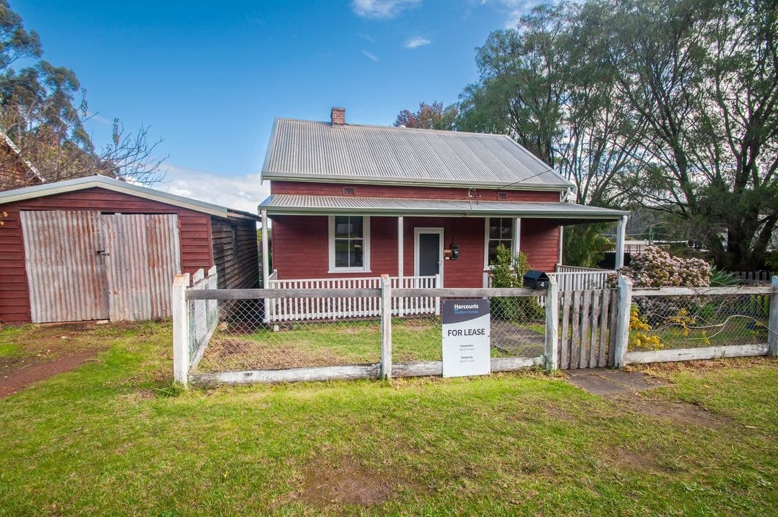 4 Broadway Street, PEMBERTON, WA 6260, Pemberton - Image 1
