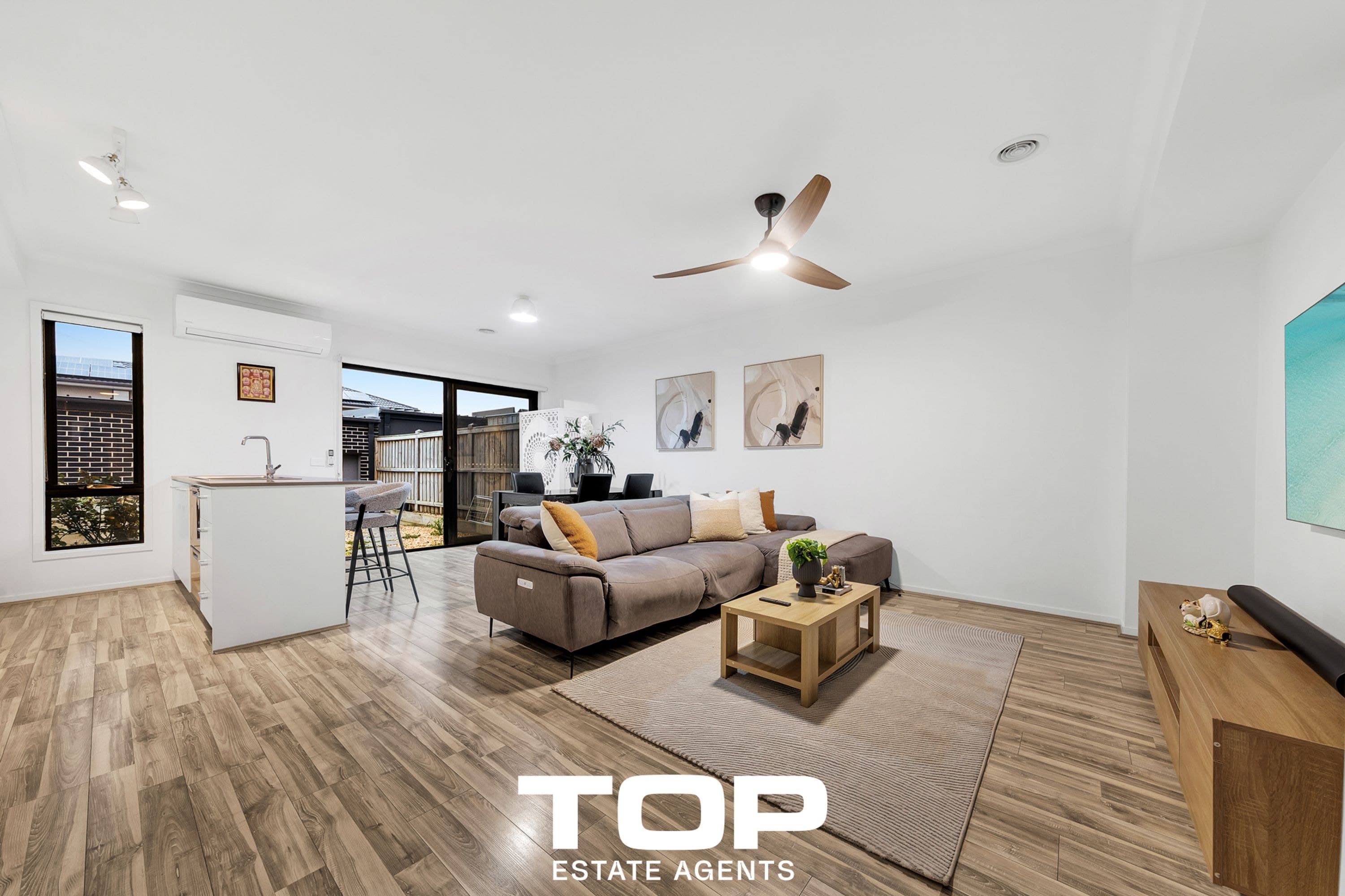 2 Talmalmo Lane, Clyde North - Thumbnail 4