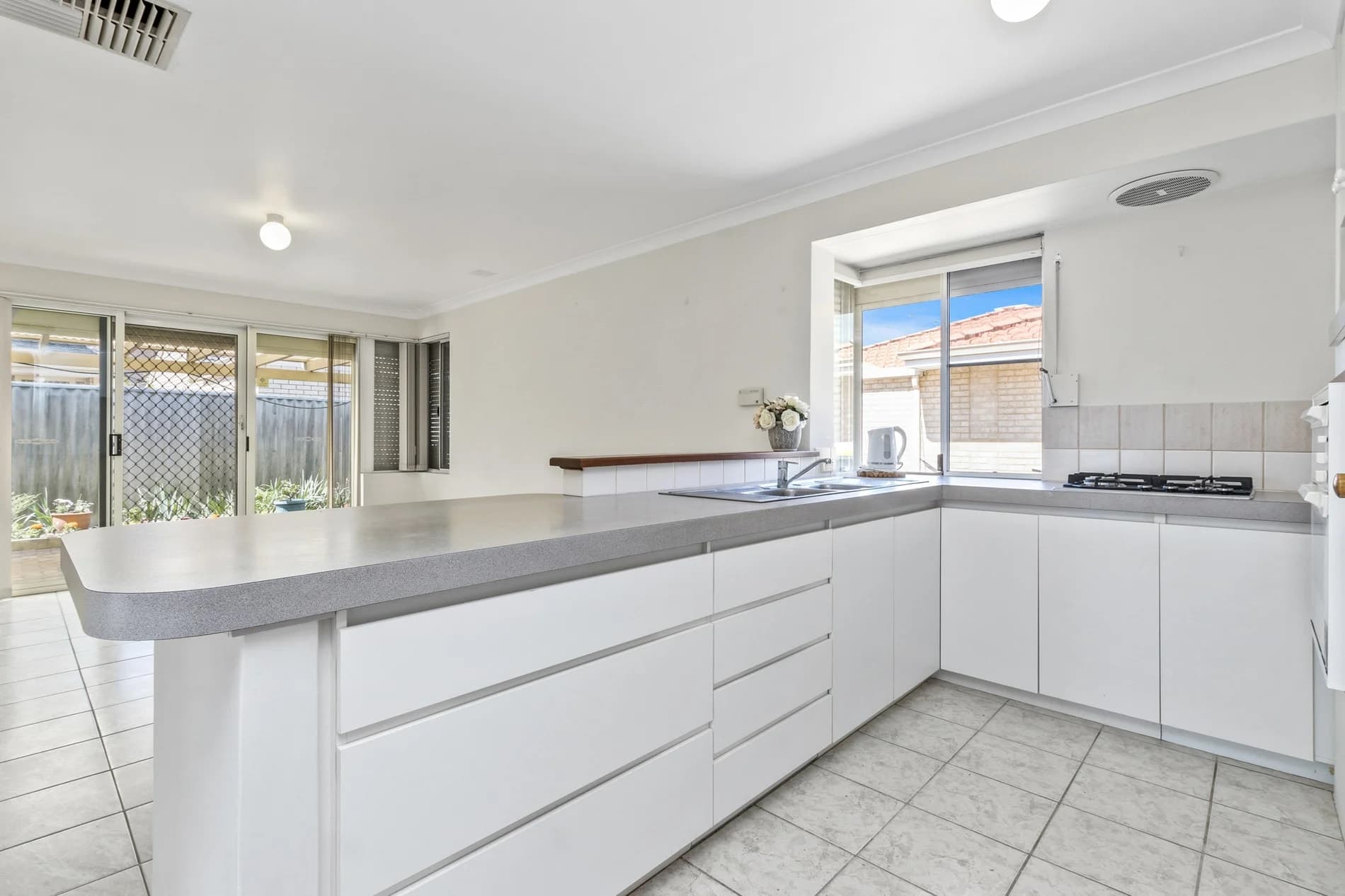 53/133 Lincoln Street, PERTH WA 6000, Perth - Thumbnail 4