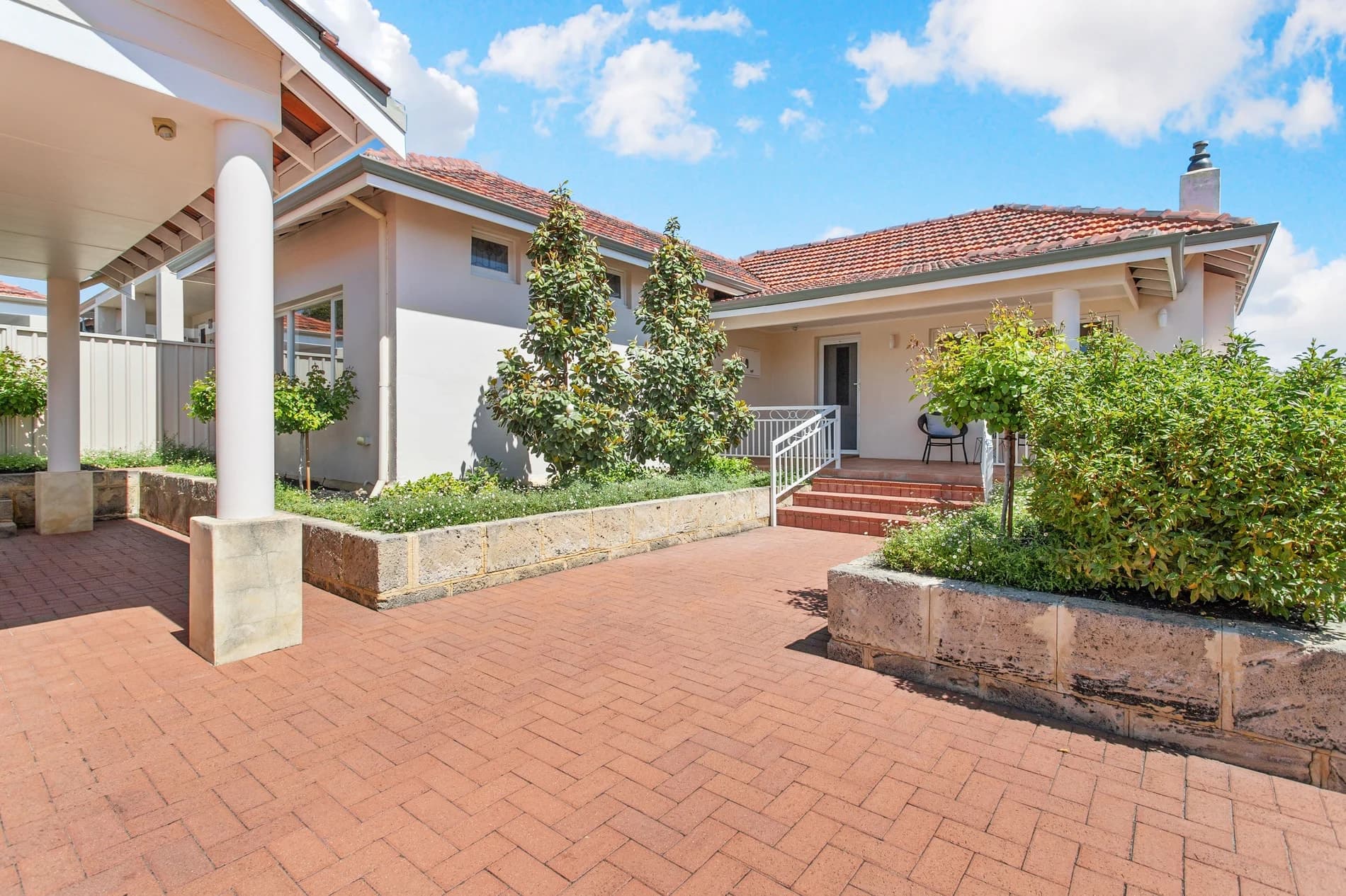 6/27 Falkirk Avenue, MAYLANDS WA 6051, Bedford - Image 1