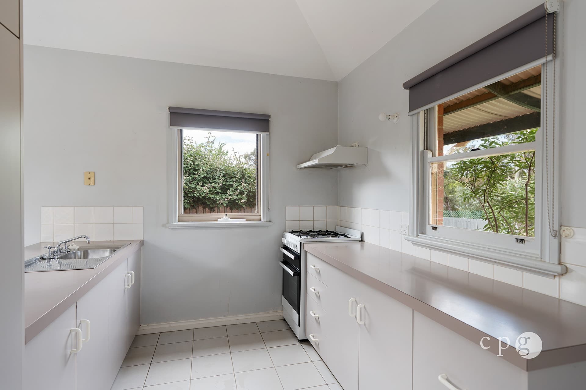 2/21 Van Heurck Street, CASTLEMAINE, VIC 3450, Castlemaine - Thumbnail 3