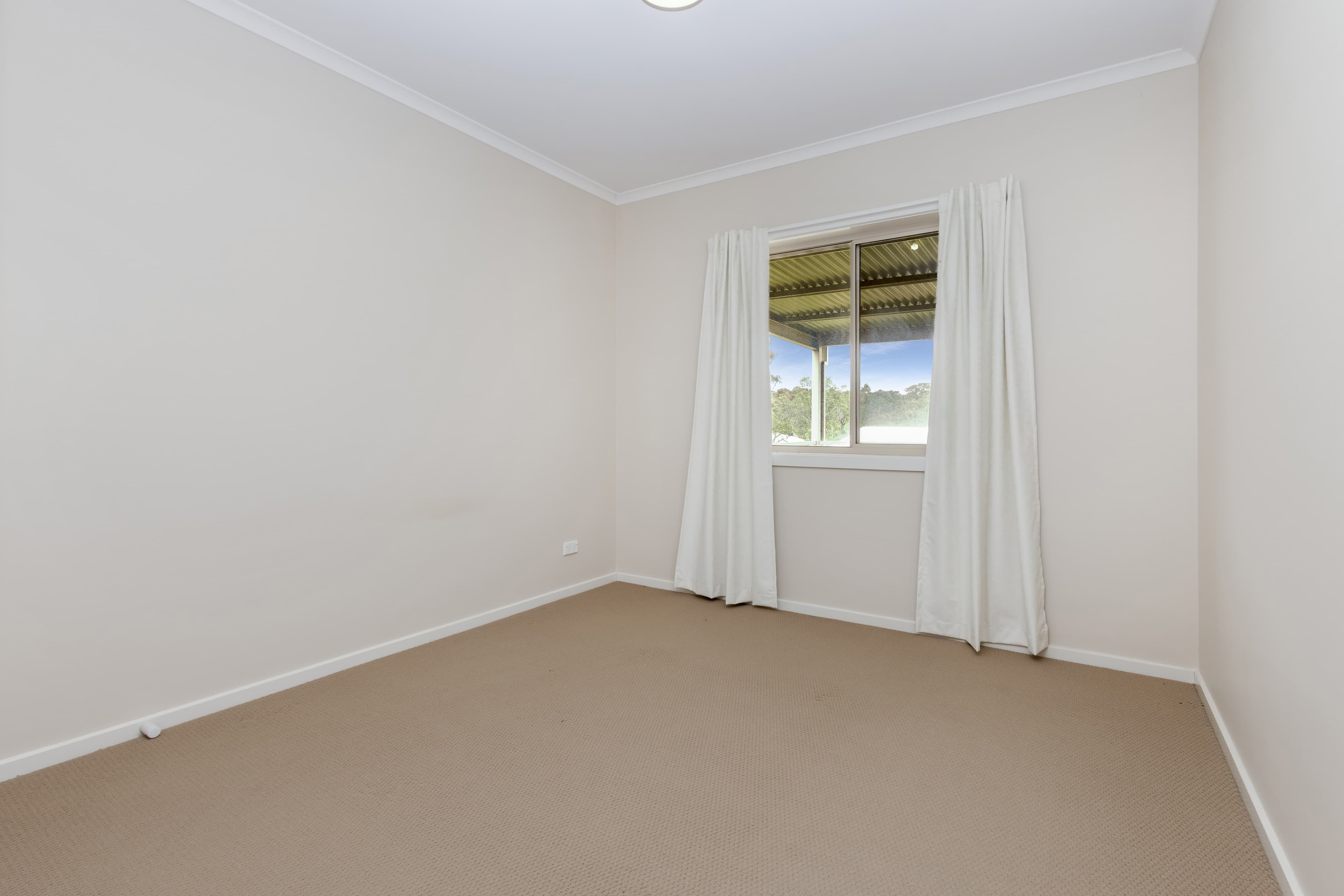 6 Cooke Street, ELPHINSTONE, VIC 3448, Elphinstone - Thumbnail 8