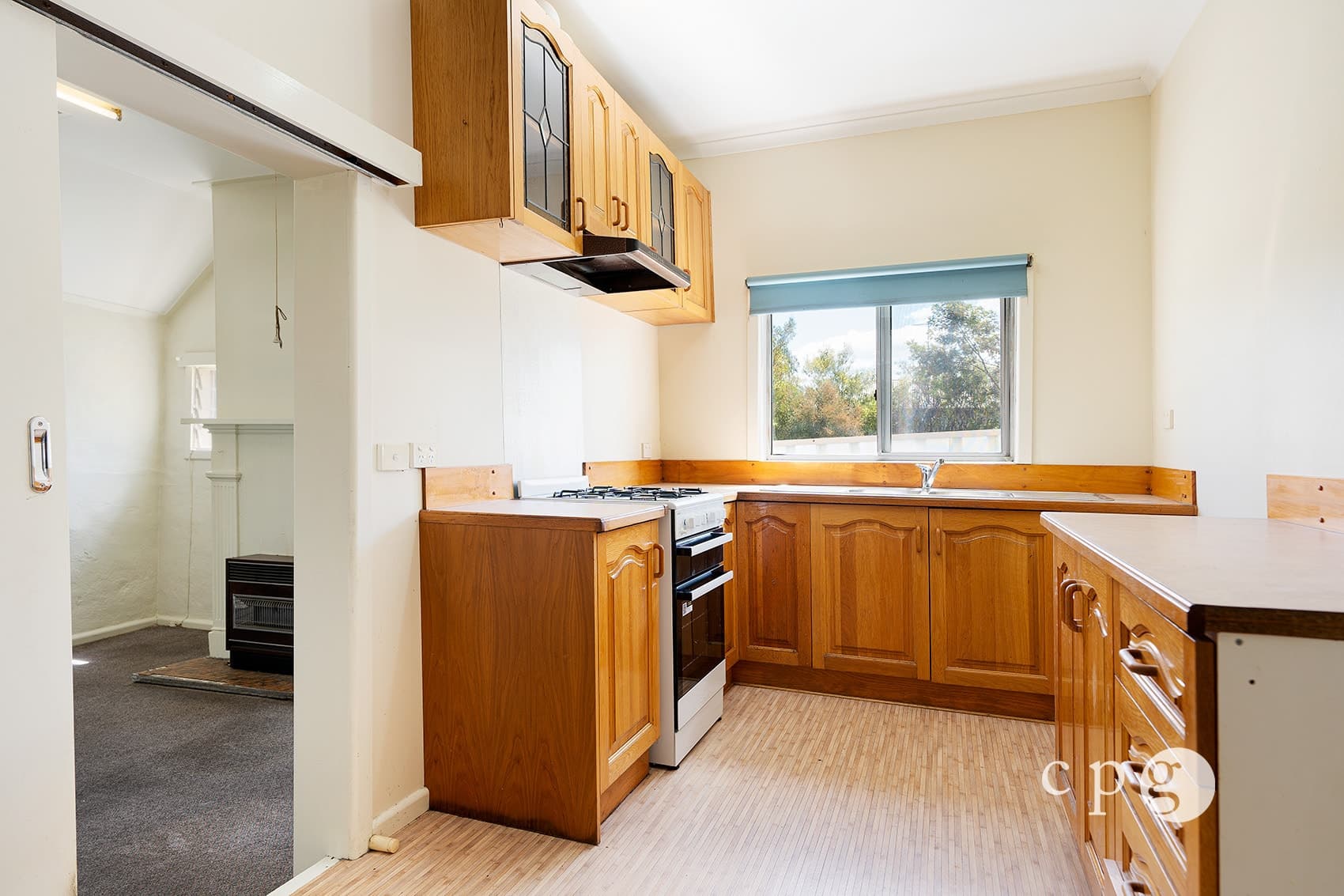 33 Mcgrath Street, CASTLEMAINE, VIC 3450, Castlemaine - Thumbnail 3