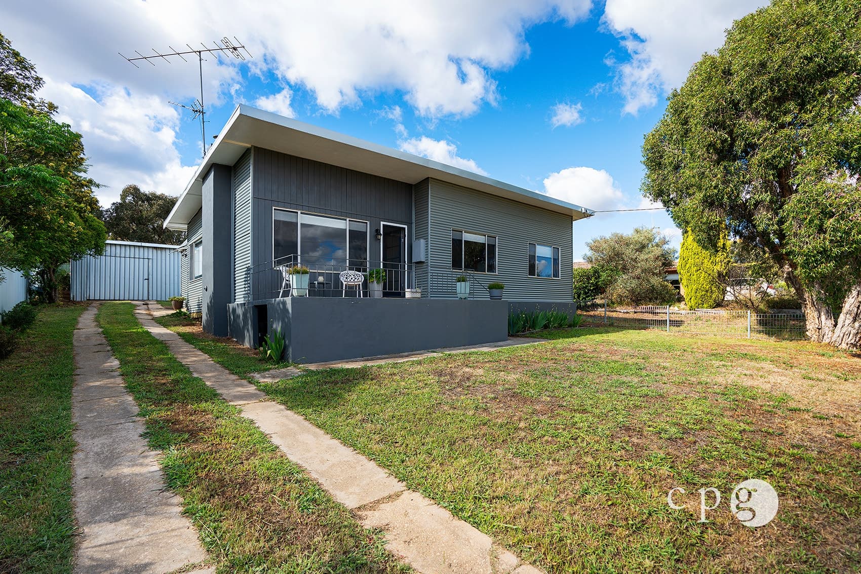 16 Montgomery Street, CASTLEMAINE, VIC 3450, Castlemaine - Image 1