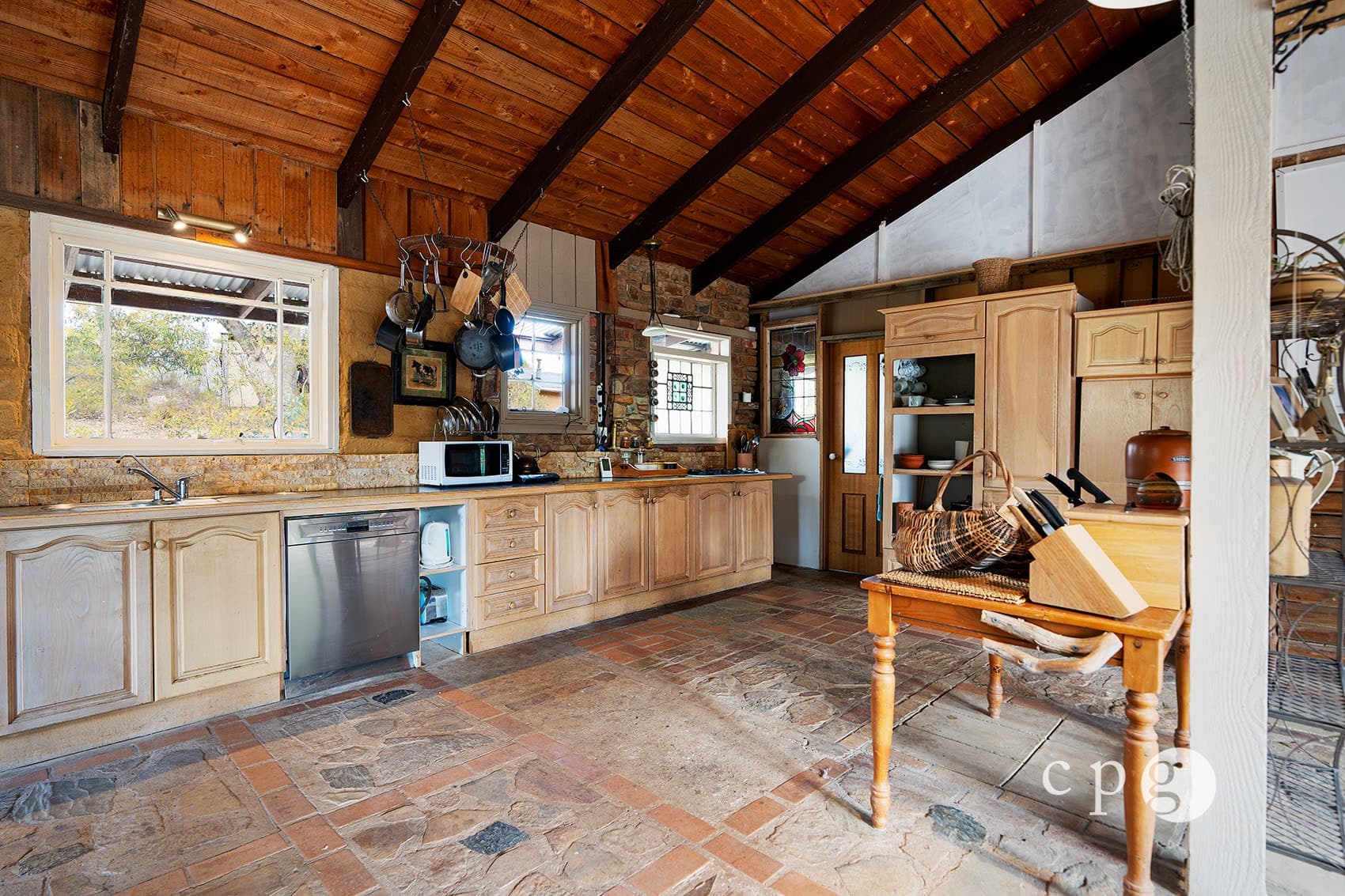 423 White Gum Road, BARKERS CREEK, VIC 3451, Barkers Creek - Thumbnail 4