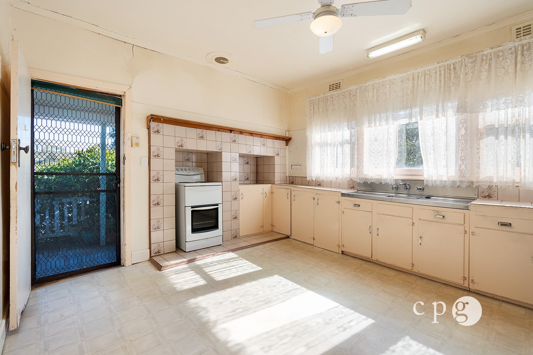8755 Midland Highway, BARKERS CREEK, VIC 3451, Barkers Creek - Thumbnail 3