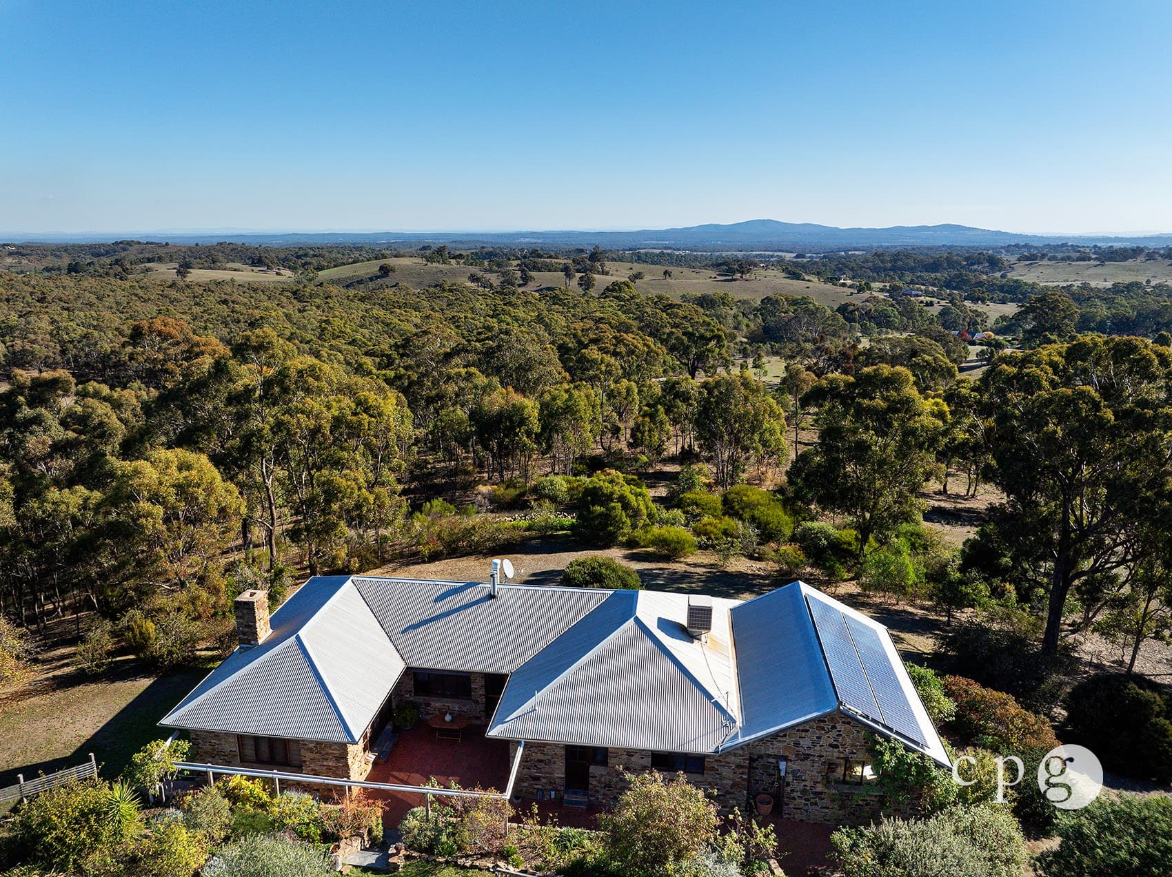 207 Gaaschs Road, HARCOURT, VIC 3453, Harcourt - Thumbnail 4