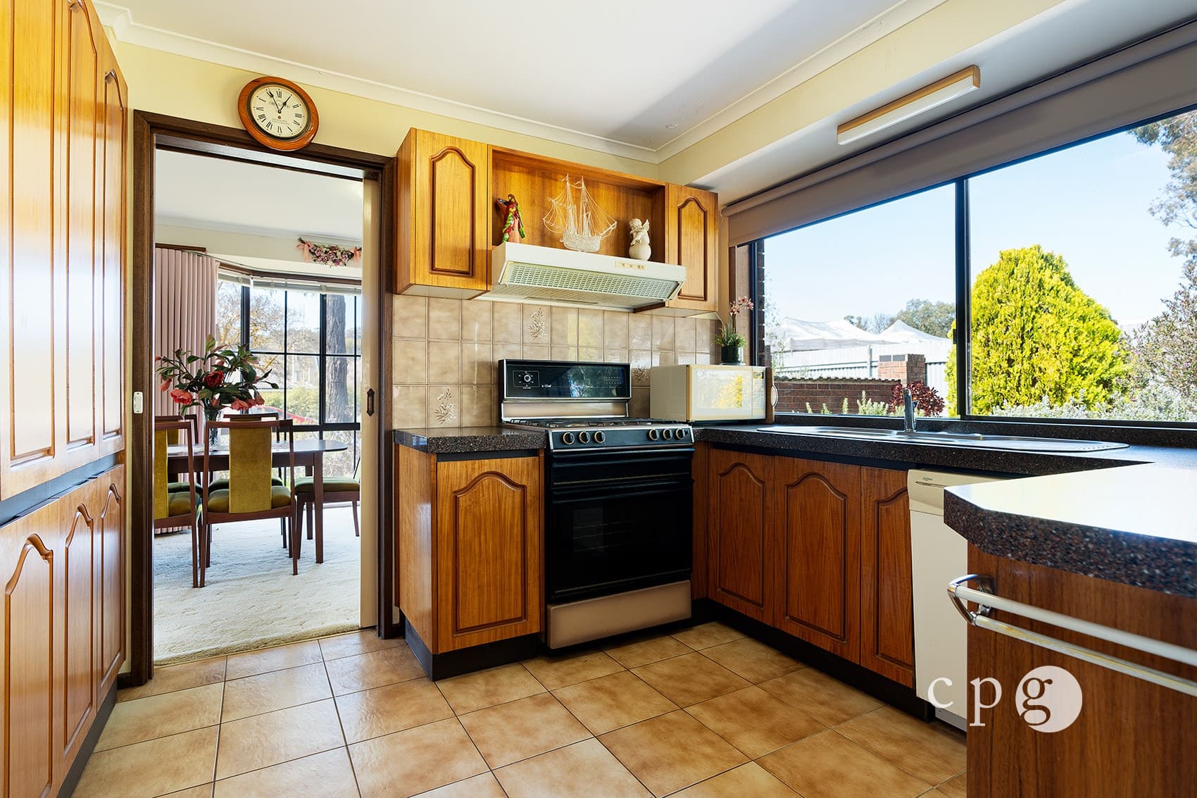 18 Van Heurck Street, CASTLEMAINE, VIC 3450, Castlemaine - Thumbnail 3
