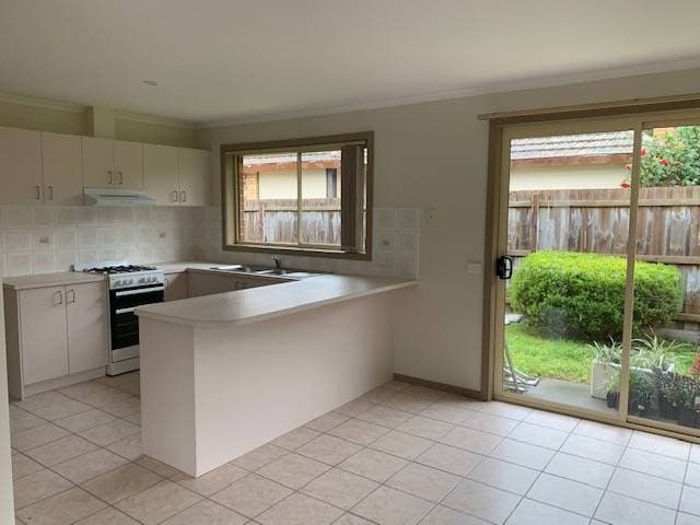 15 Queen Street, Frankston VIC 3199, Frankston - Thumbnail 2