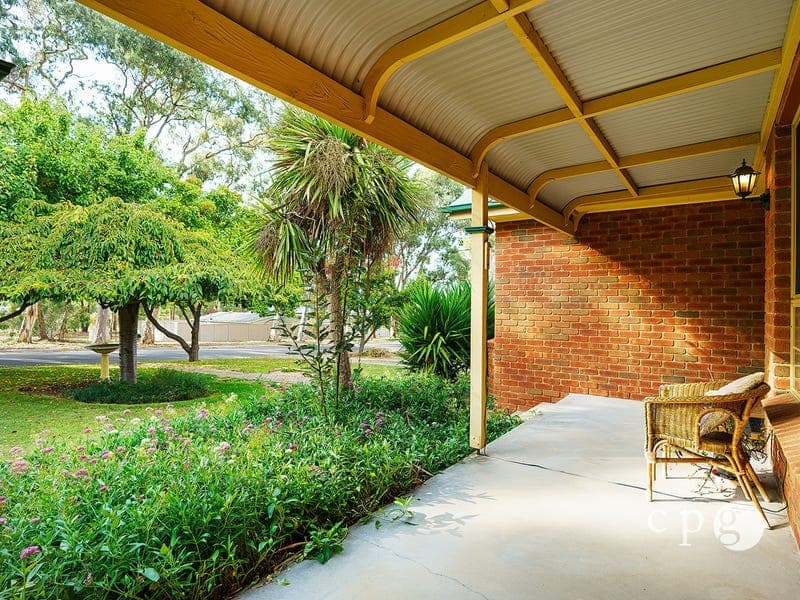 25 Martin Street, MCKENZIE HILL, VIC 3451, McKenzie Hill - Thumbnail 2